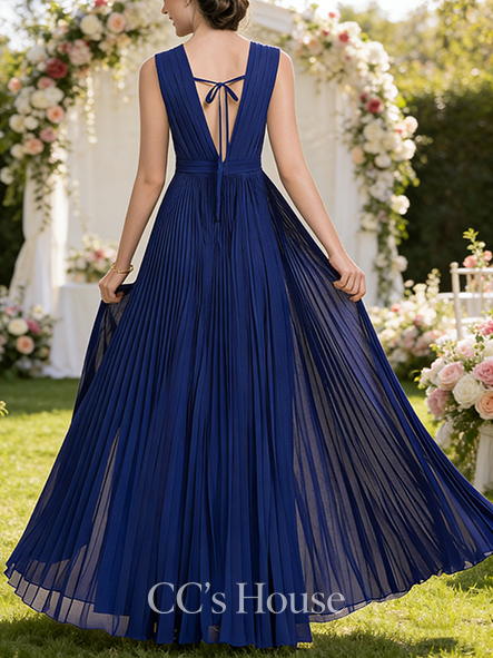 Plus Size A-line Cute V-Neck Floor-Length Chiffon Bridesmaid Dress With Bow Pleated