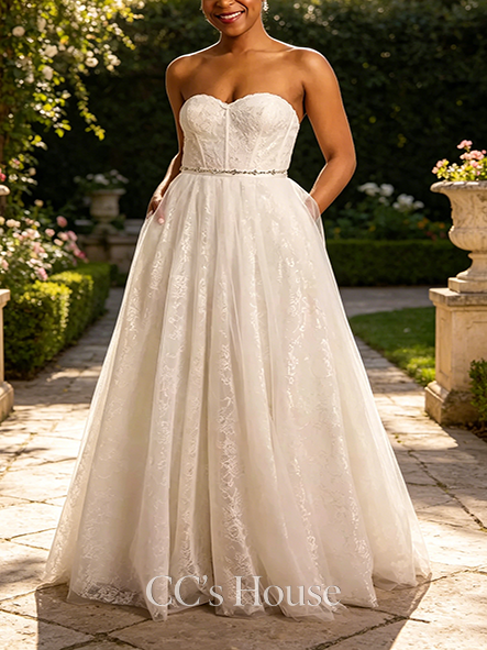 Exquisite Strapless Lace and Tulle Corset Wedding Dress