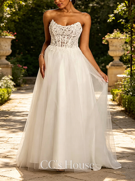 Mixed-Material Strapless Lace and Tulle Ball Gown Wedding Dress