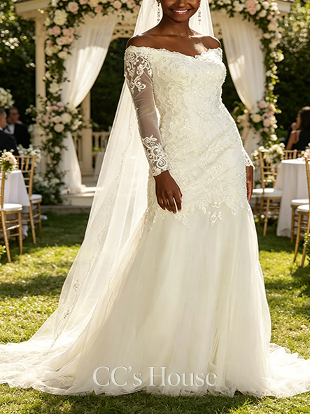 Whimsical Lace and Tulle Trumpet Wedding Dress