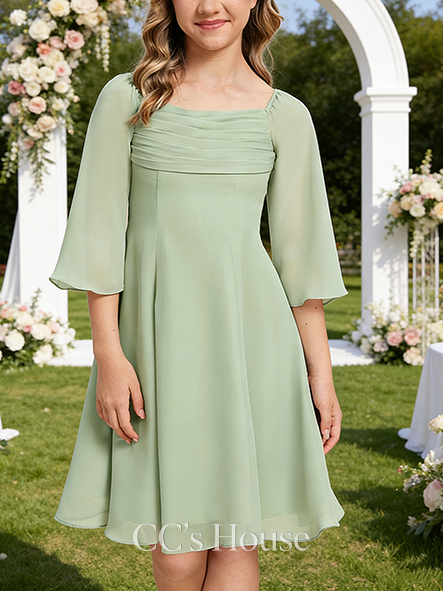 A-line Gentle Square Knee-Length Chiffon Junior Bridesmaid Dress