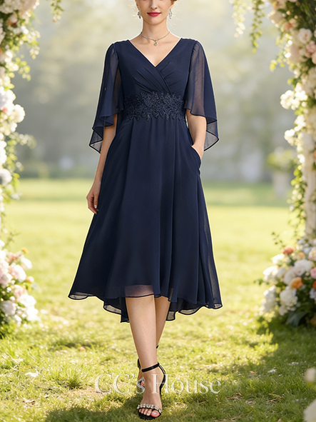 A-line Chic V-Neck Asymmetrical Chiffon Mother of the Bride Dress With Pleated Appliques Lace
